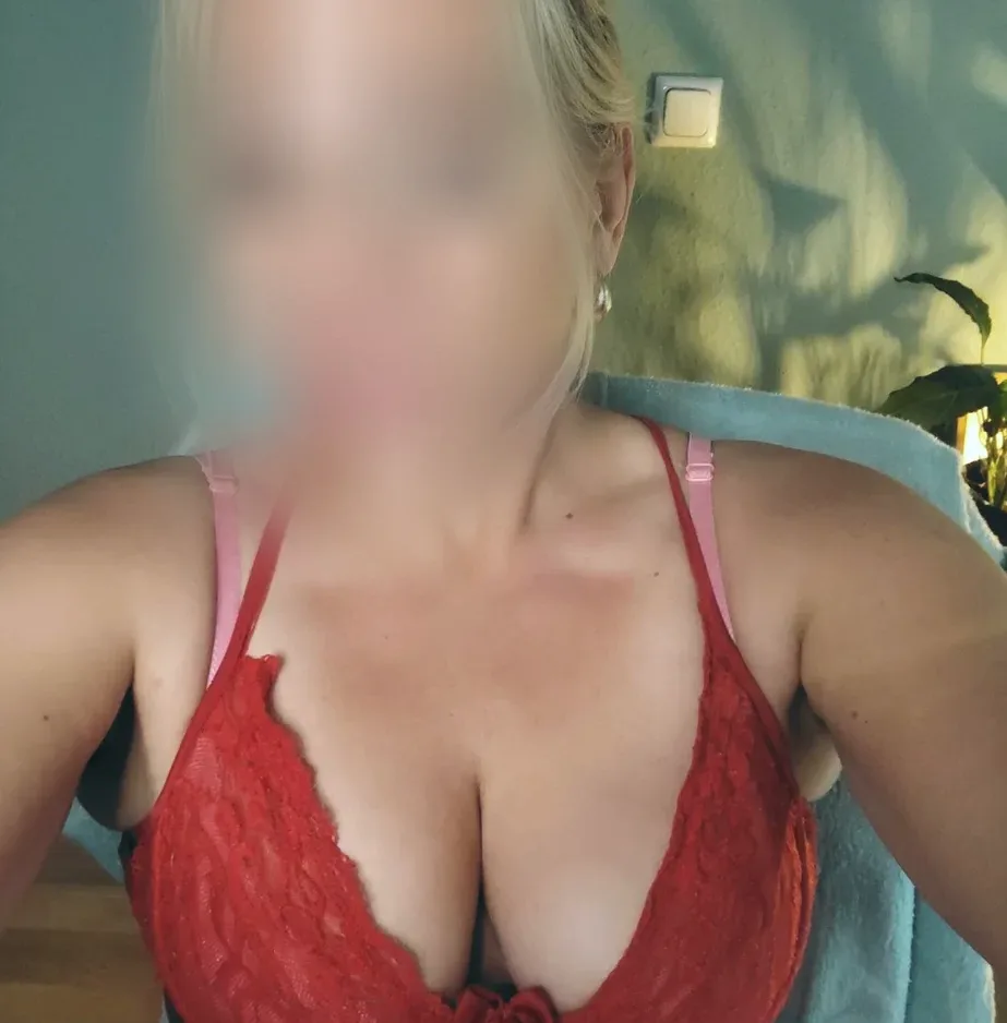 Costanza, 37 anni